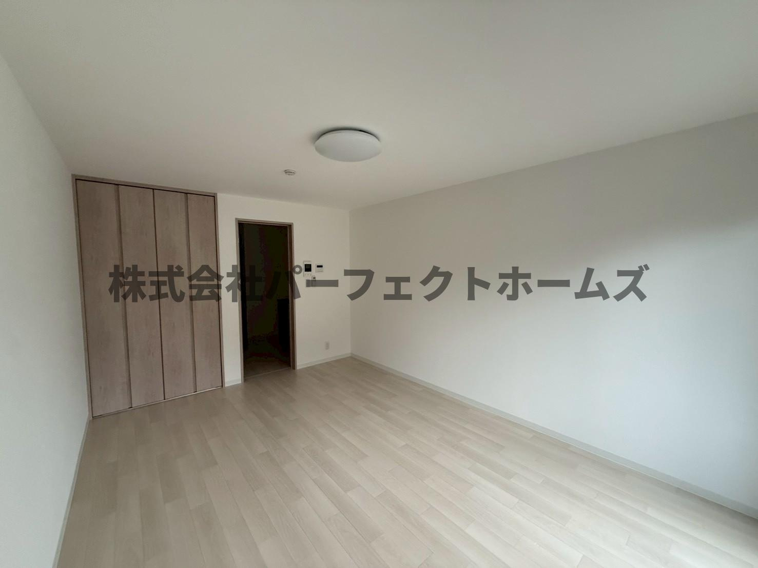 パーチェ伊加賀本町の洋室|明るい洋室です