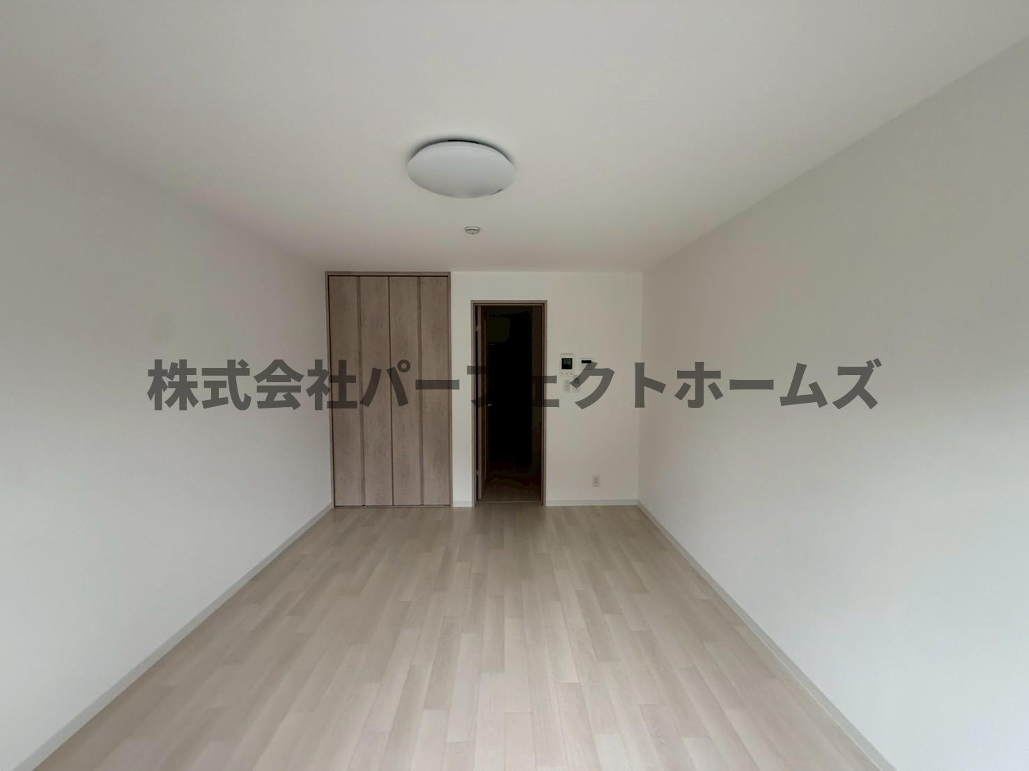 パーチェ伊加賀本町の洋室|使い勝手のいい洋室です