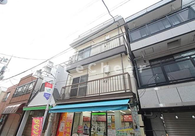 青葉マンションの外観