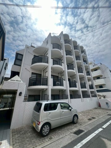 メゾンブランシェ大町の外観