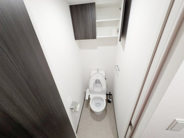 RELUXIA CITY 北新宿の内装|明るい色調の室内です