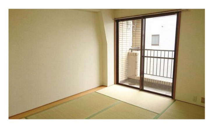 ドミノ上小マンションの和室