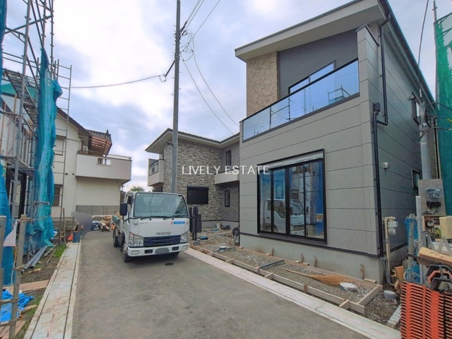 草加市吉町2丁目 新築分譲住宅 全5棟 7号棟の前面道路含む現地写真