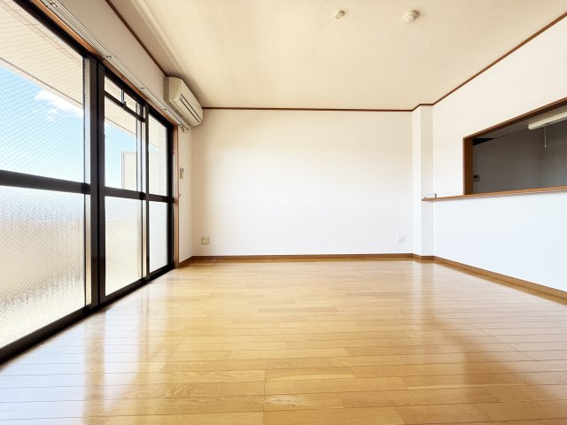 エスペランサ Ⅱの玄関