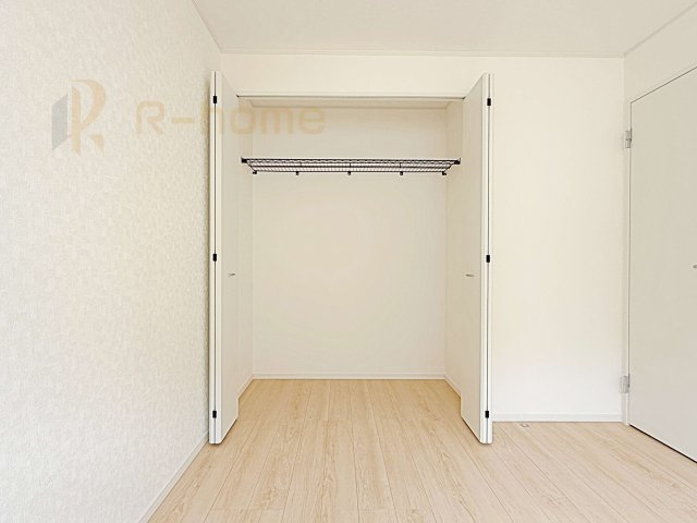 稲敷郡阿見町若栗第7　新築戸建て　2号棟の収納|2階は全居室収納スペースを設置！
充分な容量で居住空間もスッキリ♪