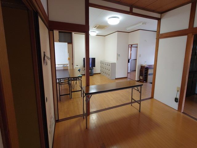 別府市上平田の洋室