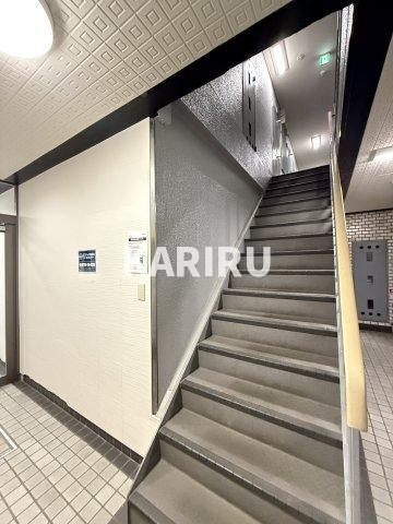 リリアン都島のロビー