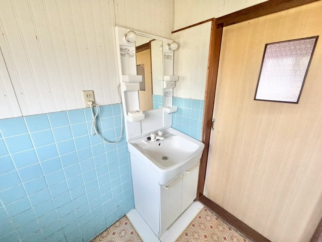 ノマグチアパートの独立洗面台