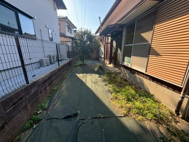 ノマグチアパートの庭