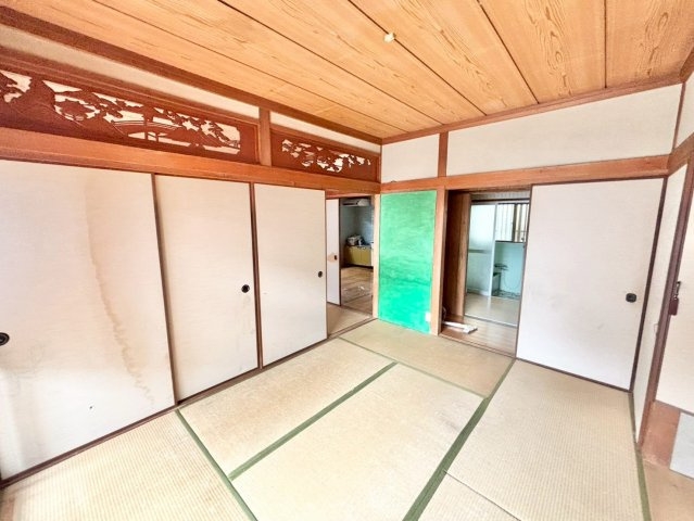 鶴田綾戸貸家の和室