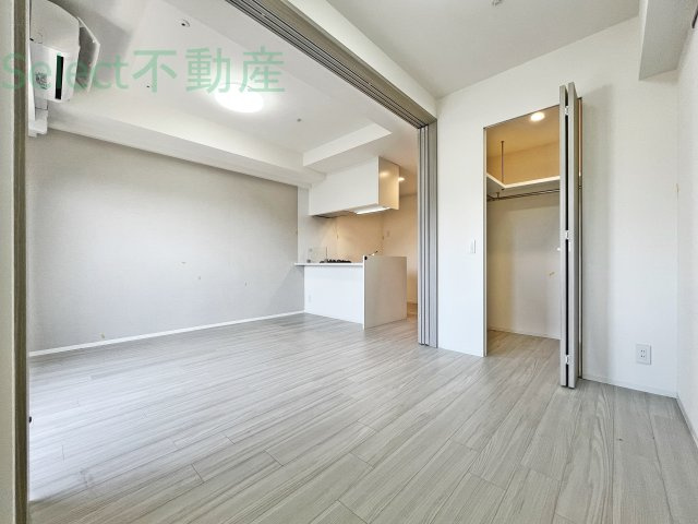 メイクス矢場町Ⅱの洋室