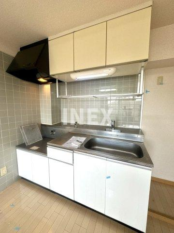 横浜市旭区鶴ケ峰２丁目の賃貸マンションのキッチン
