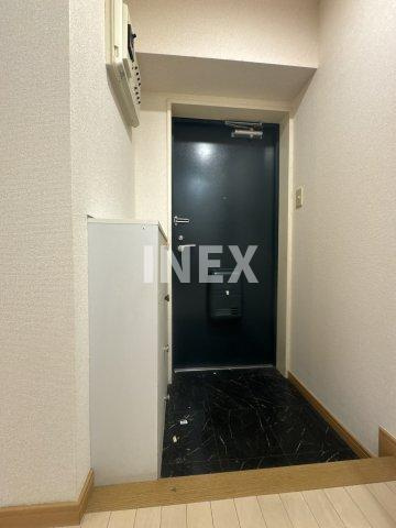横浜市旭区鶴ケ峰２丁目の賃貸マンションの玄関