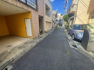 上落合3丁目駐車場のその他