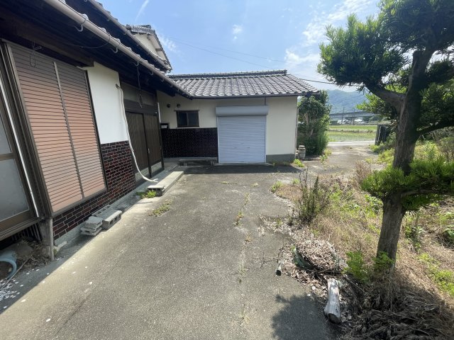 敷川内　戸建ての庭