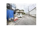 【前面道路含む現地写真】 | 志木市中宗岡1丁目　新築一戸建住宅　全1棟　(ふじみ野店) | 二面道路に面した開放感あふれる住環境。