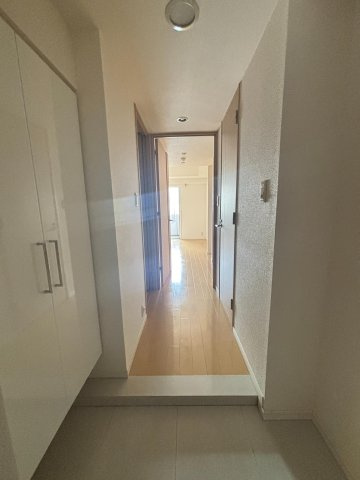 クリオコンフォート府中の玄関