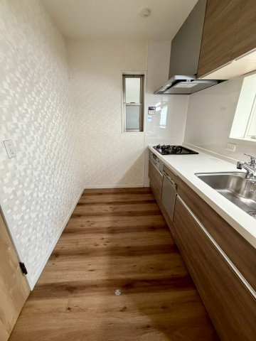 城東区東中浜２丁目中古戸建・4LDKのキッチン
