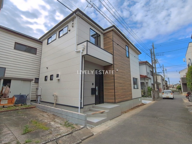 越谷市大沢 新築分譲住宅の外観