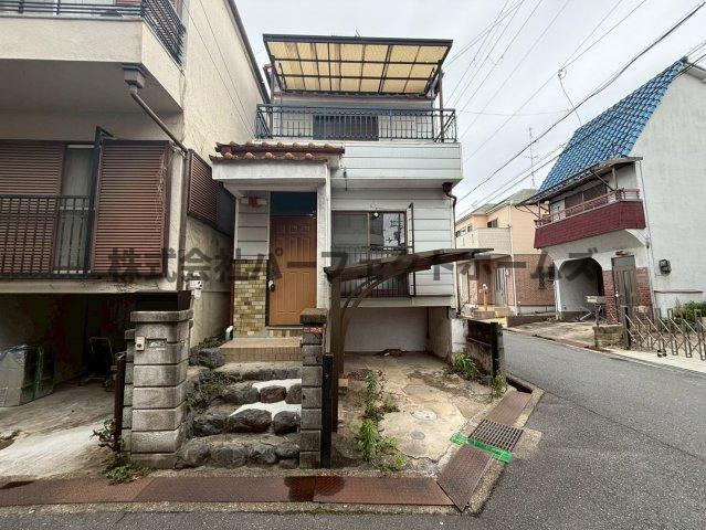 招提大谷3丁目戸建　賃貸