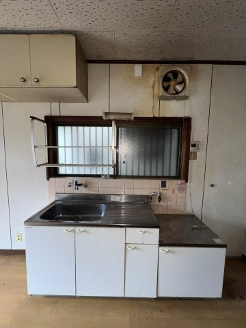 大峰南町貸家のキッチン