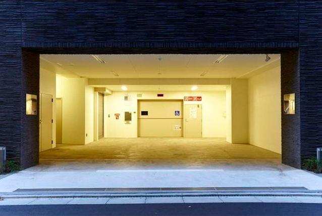 コンフォリア東池袋WESTのエントランス