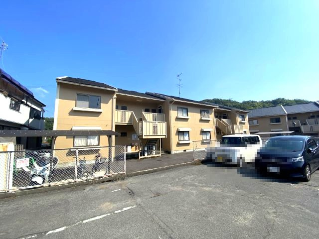シティーハウス栄　B棟