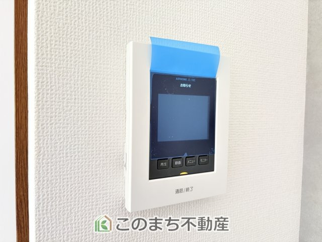 KEM鹿沼市松原1期中古戸建の設備|ＴＶモニター付きインターホンで防犯面もしっかり安心♪

