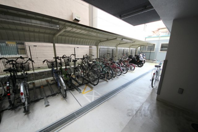 サムティ天満Dio　仲介手数料無料の駐車場