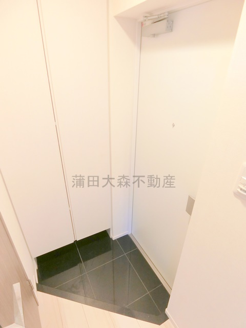 ARKMARK大森西の玄関