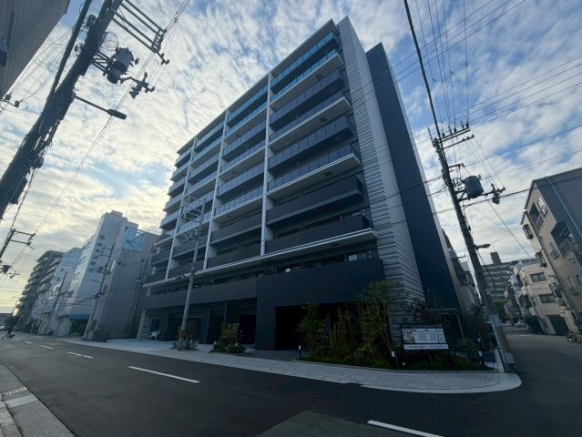 Louis Residence弁天町の外観