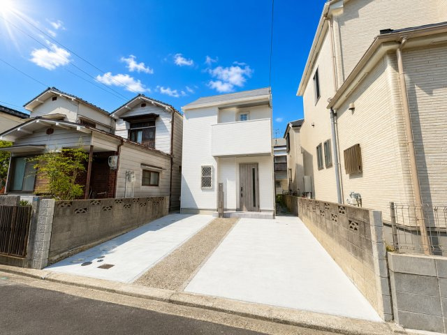 垂水区塩屋町５丁目　新築戸建ての前面道路含む現地写真|前面道路含む現地写真です
