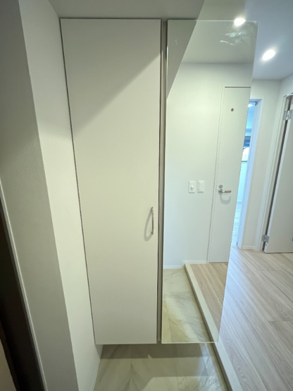 【玄関】 | インシグニア渡辺通