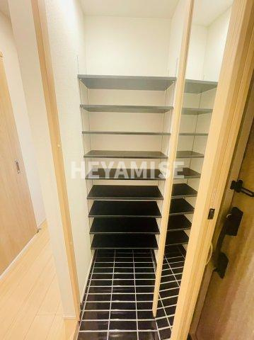 VIVIAヴィヴィアの玄関|※同間取りの別の階のお部屋の画像です※現況を優先します