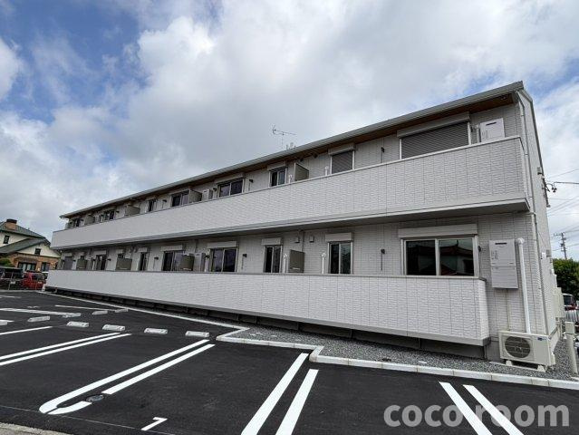 ウィット高岡の外観