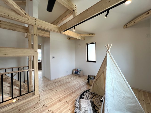 秘密基地のようなお部屋とアウトドアストッカーのあるお家◎ステップフロアで魅せるログハウスのような温かみのある新築戸建できました☆な【相模原市中央区上溝】のその他