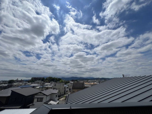 秘密基地のようなお部屋とアウトドアストッカーのあるお家◎ステップフロアで魅せるログハウスのような温かみのある新築戸建できました☆な【相模原市中央区上溝】の展望