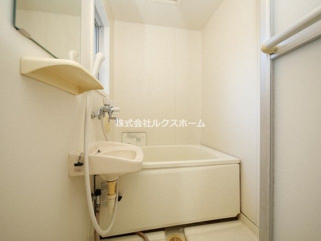 第一東雲マンションの浴室