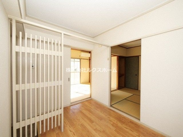 第一東雲マンションの居間・リビング
