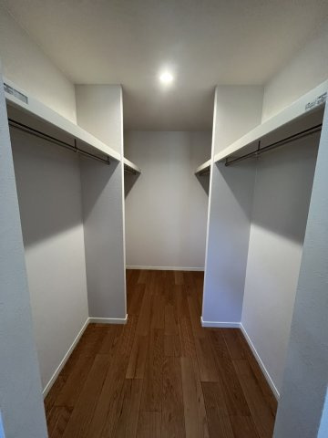松崎町戸建の収納