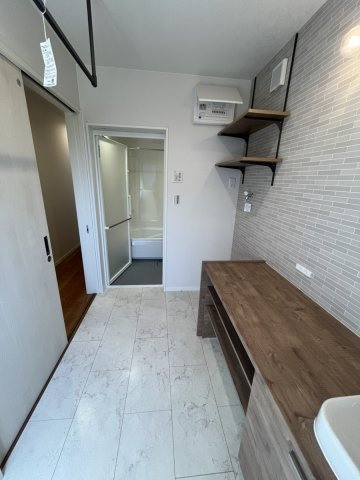 松崎町戸建の脱衣所