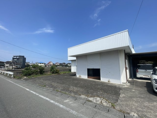 植柳下町　店舗兼倉庫