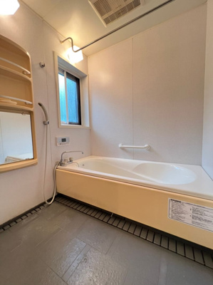 【浴室】 | 大津市八屋戸2217-112　中古戸建