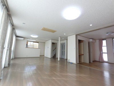 【居間・リビング】 | 新千葉戸建貸家