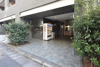 【エントランス】