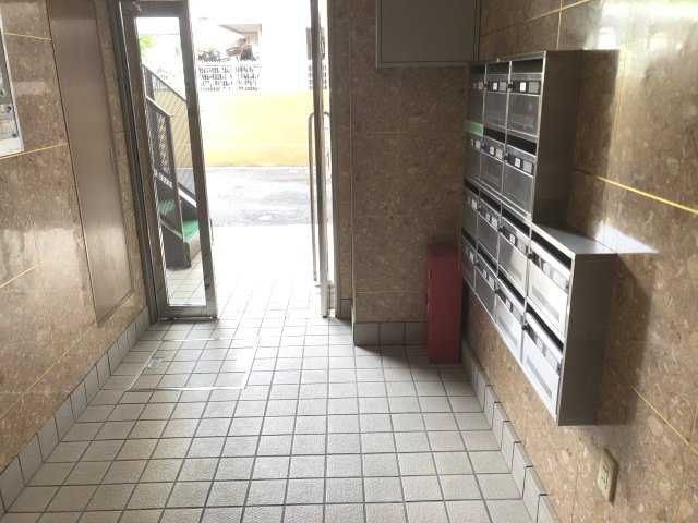 YKビル関口のロビー
