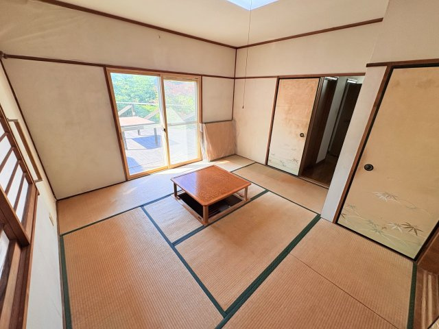 神戸市北区京地2丁目戸建の和室
