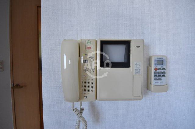 エスリード南森町駅前のセキュリティ|エスリード南森町駅前　TV付モニターフォン