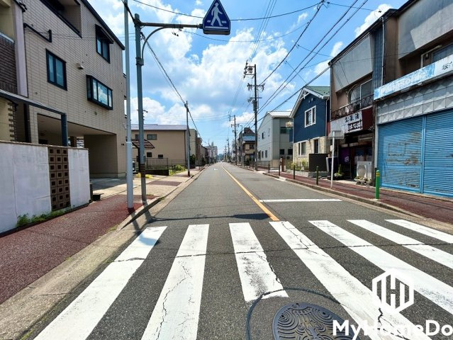 北区西志賀町1丁目の前面道路含む現地写真
