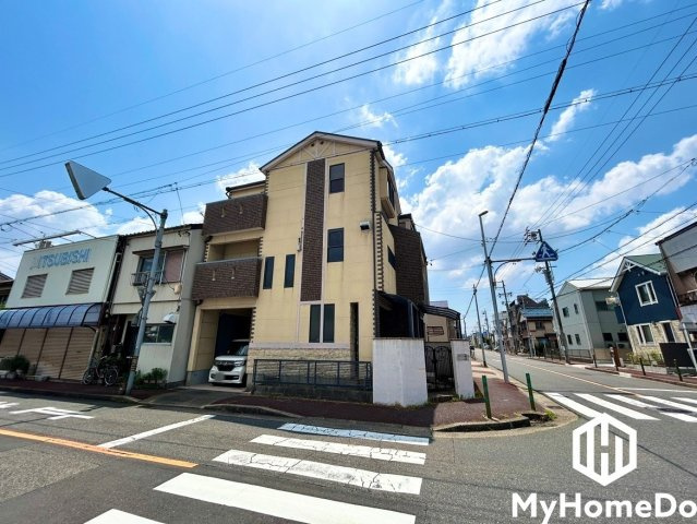 北区西志賀町1丁目の前面道路含む現地写真